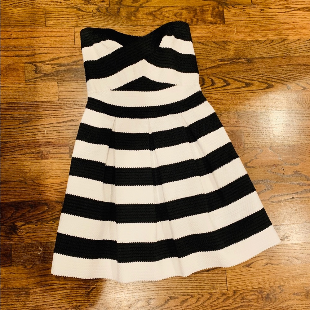Express Strapless Dress